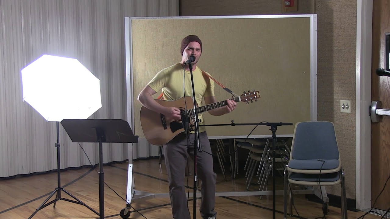 Billy Machin - Million Miles Away - Music At The Loft