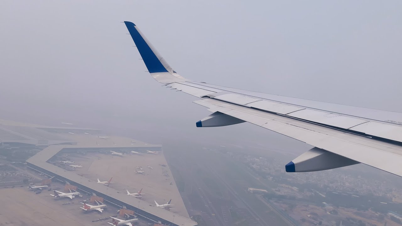 Foggy departure from Delhi (VIDP/DEL) | IndiGo A320neo | 4K