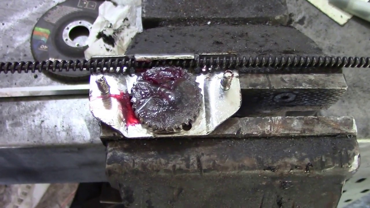 Defender wiper rack and gearboxes. Keep watching, as we found out something interesting!