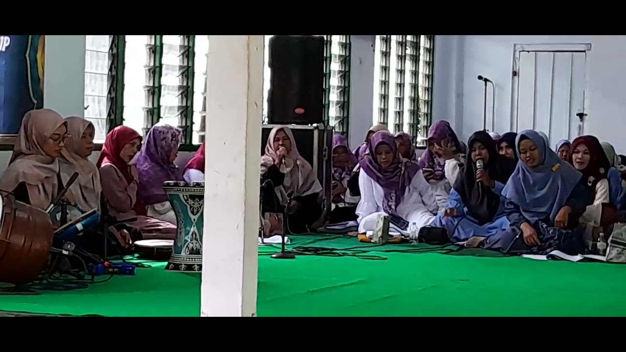 Ibuibu pasar SakdunaFiddunYa+Nasabe KanjengNabi + TegalRejoWeetan. Lagu Yaasyiqol Mustafa+Walisongo