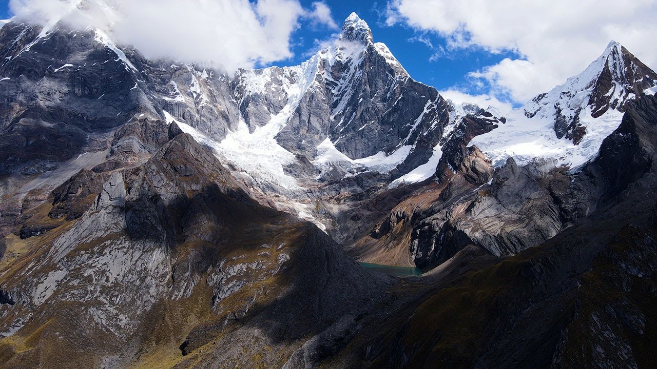 3 Hours of Ambient Silent Hiking