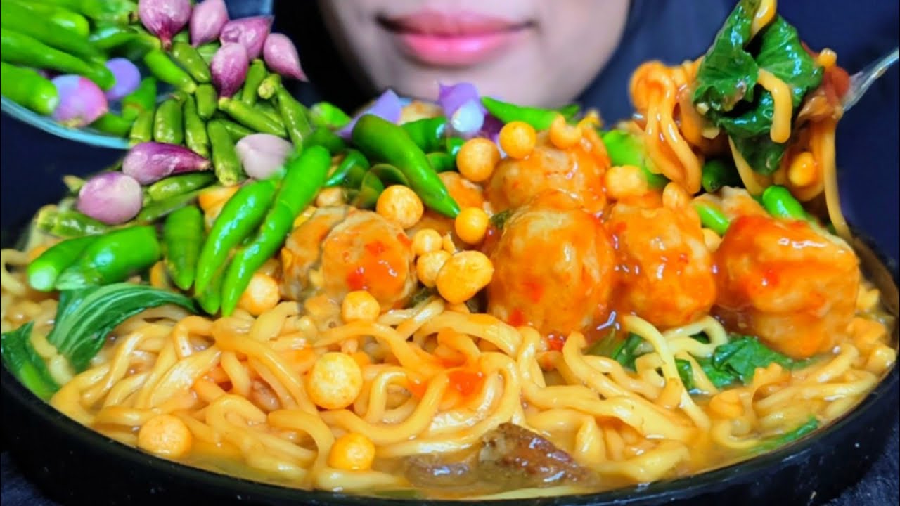 ASMR MIE AYAM BAKSO CABE RAWIT & BAWANG MERAH | SPICY  FOOD  🍜 |  EATING SOUNDS