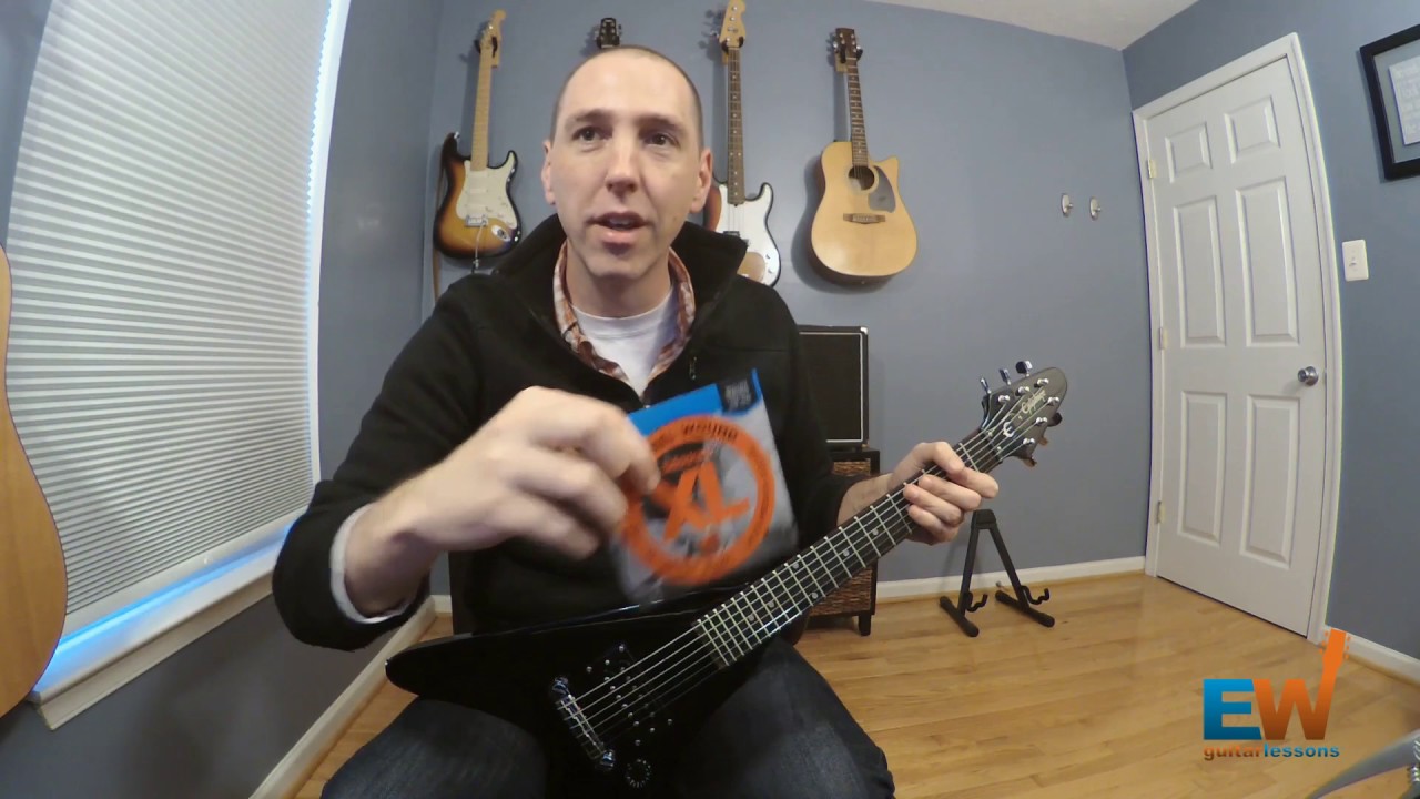 Tuning issues with small guitars: a possible solution.
