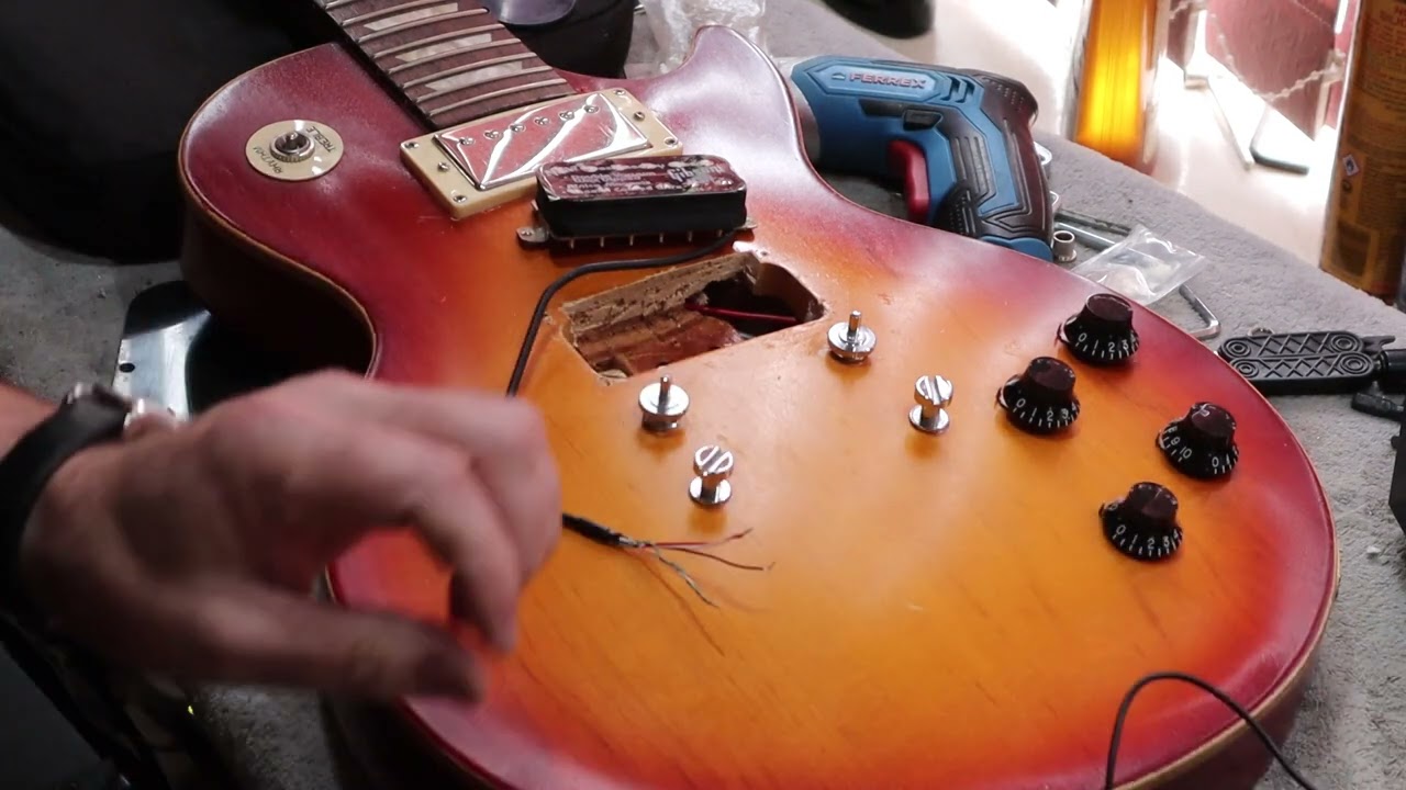 How to rewire new pickups in a Les Paul
