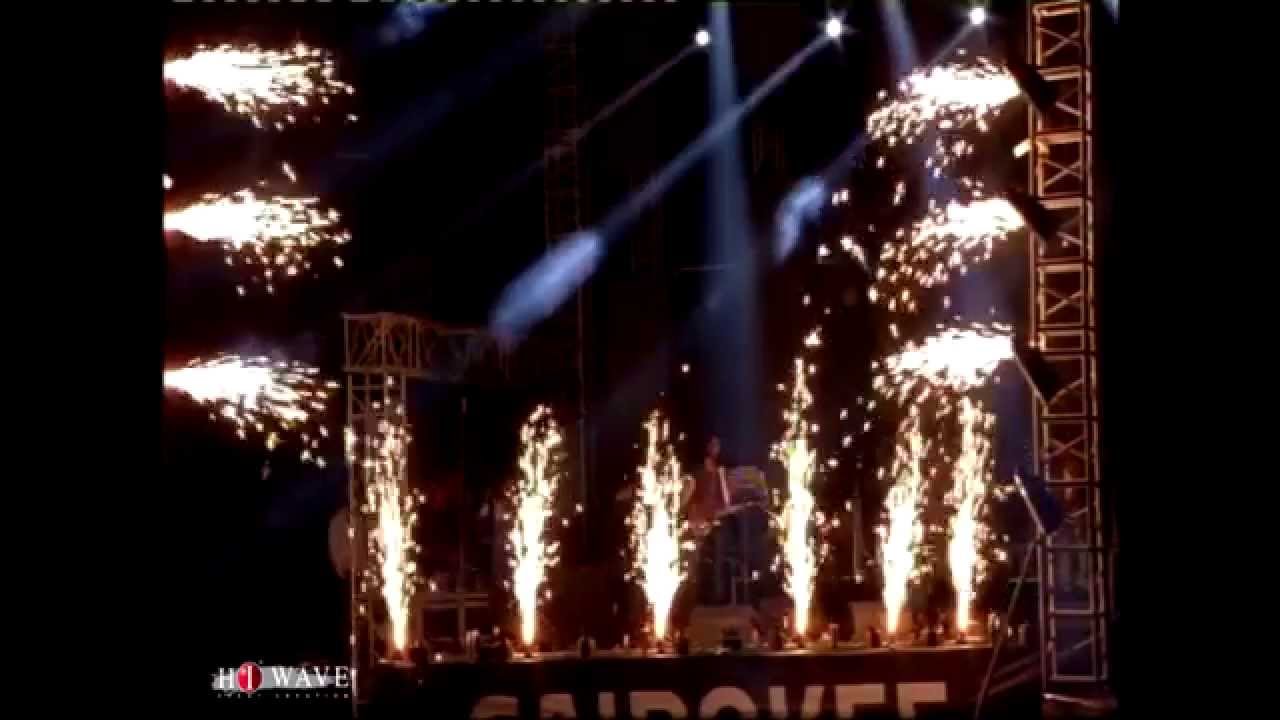 Cairokee - مات الكلام - @ACU 2013