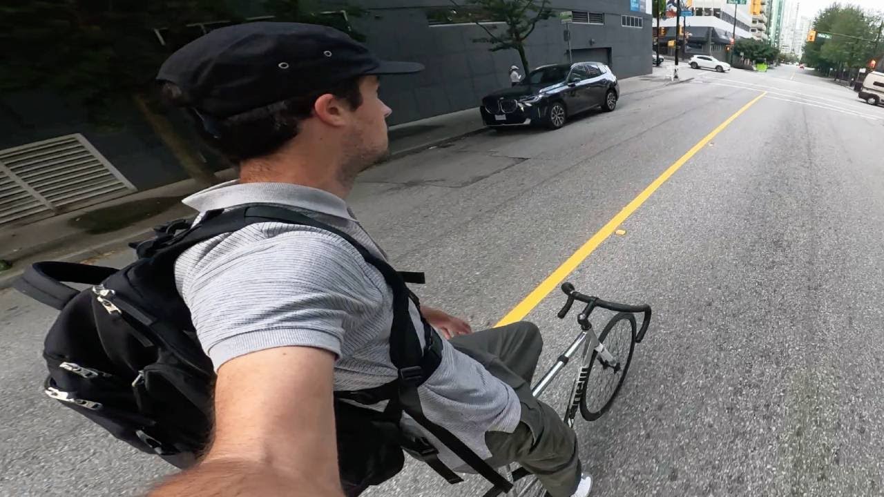 This is a Fast Fixed Gear POV