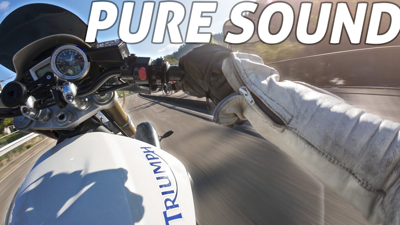 INSANE LeoVince Sound! 🔥 Triumph Street Triple Autumn Ride