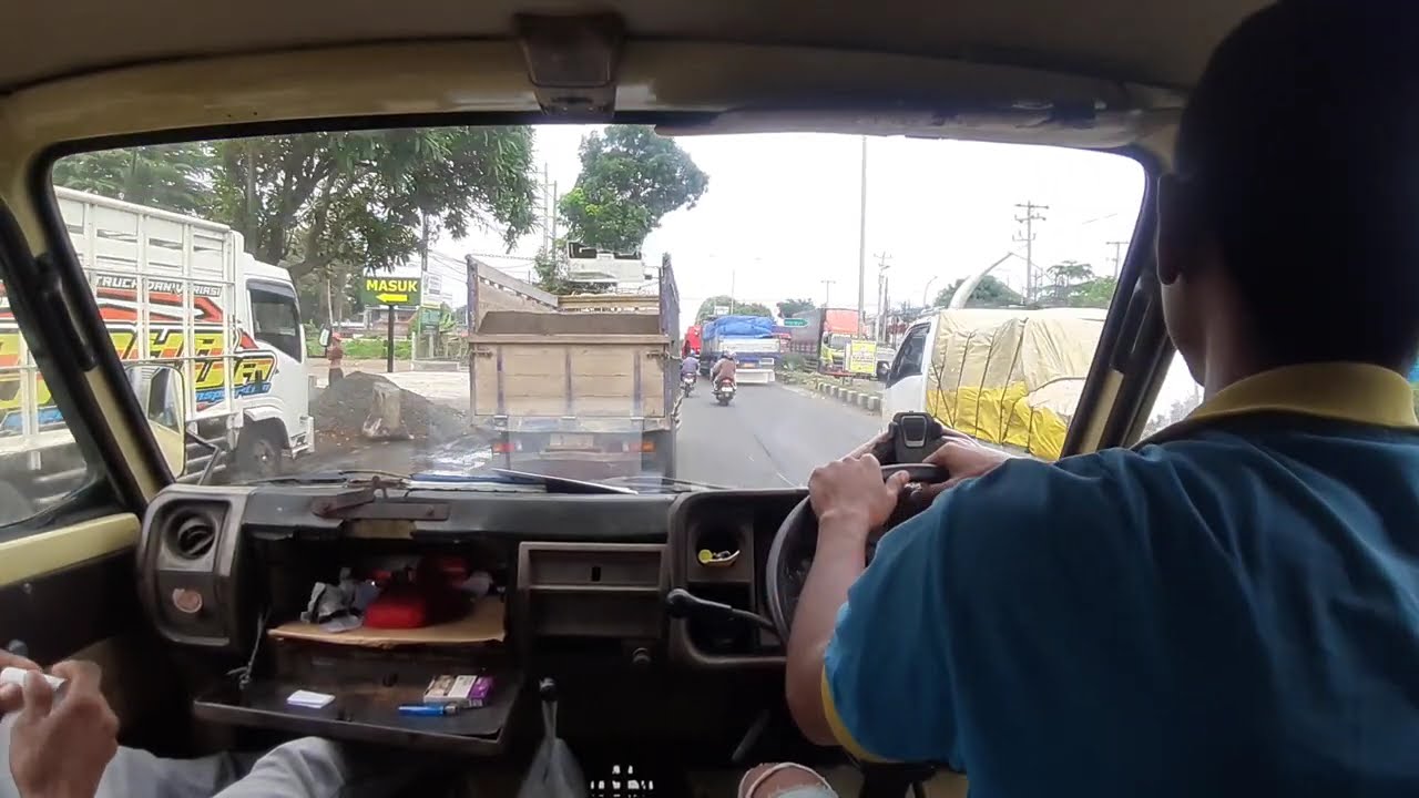 Jalan Sepi Gas Pol 😅 Mengalah Demi Aman di Sambong | Vlog Truk Umplung