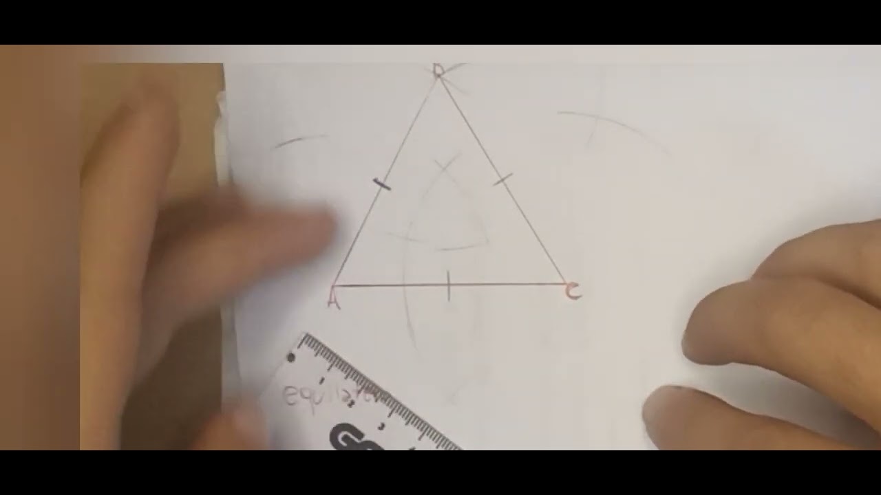 Construcción de mediatrices triangulo equilátero