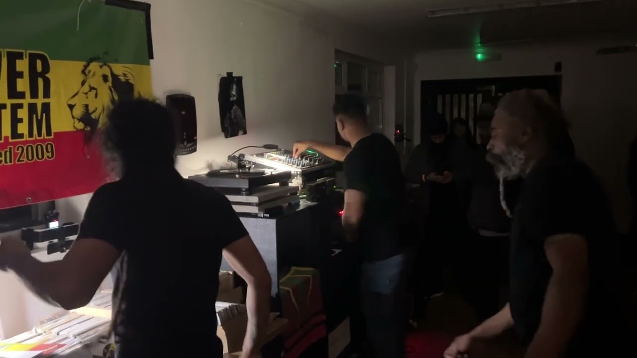 ITAL POWER SOUNDSYSTEM @ BROOKHOUSE FC 19 12 25 Pt 11