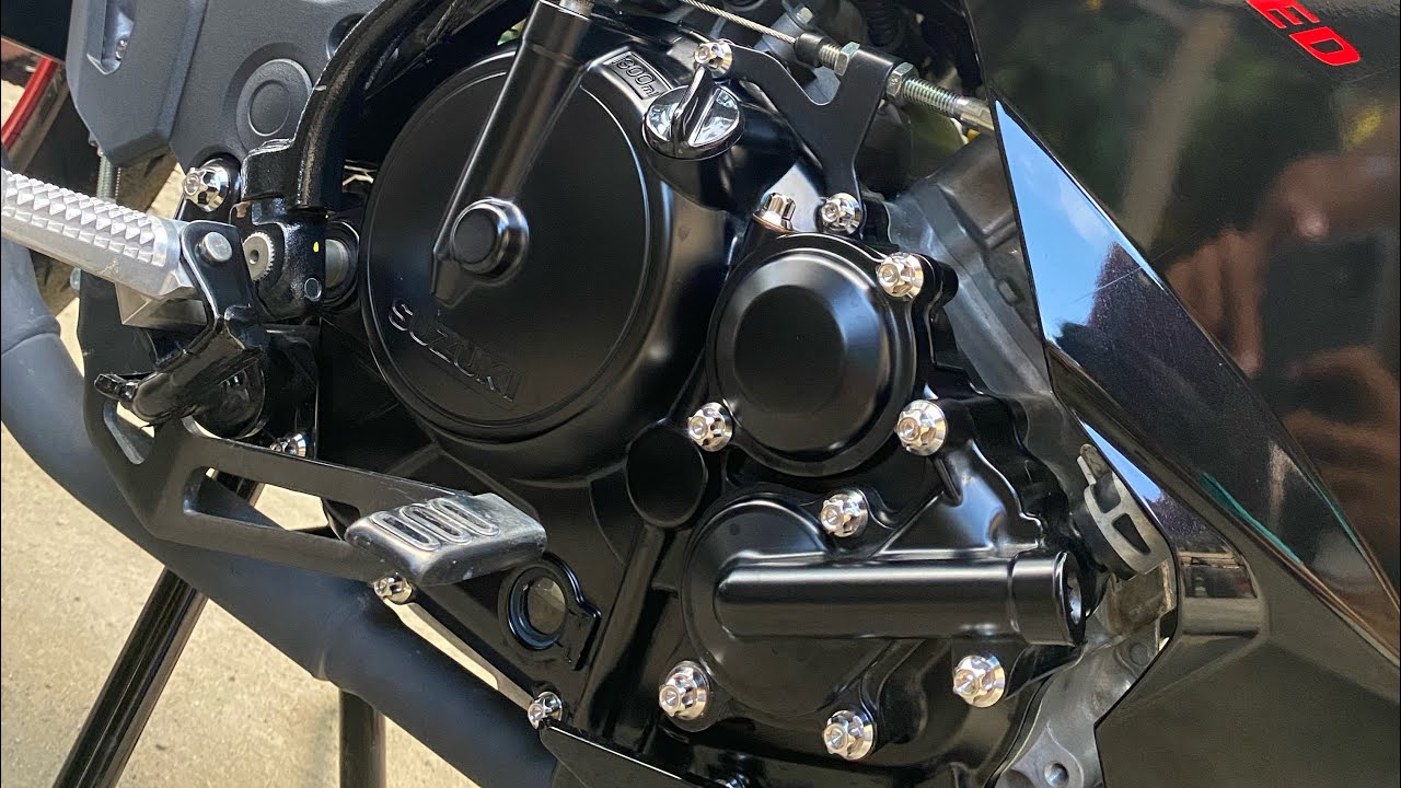 CNC crankcase bolt installation RAIDER 150 FI #cncbolts #raiderfi