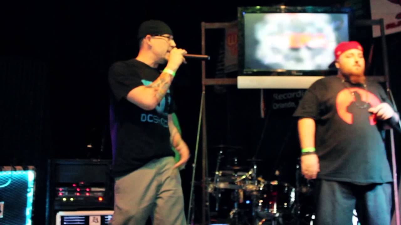 Booyon& Robot - 1000 Friends live @ The West End Trading Co.