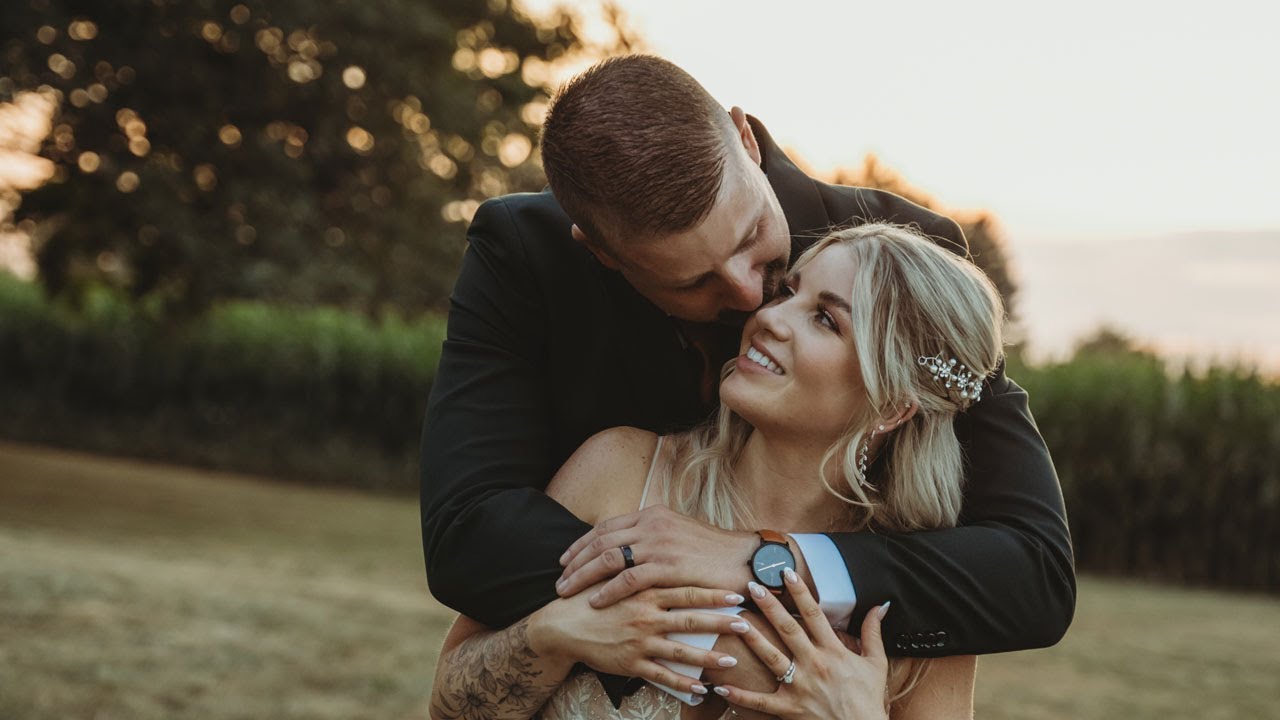 A Dreamy Summer Night  |  Leah & Erik