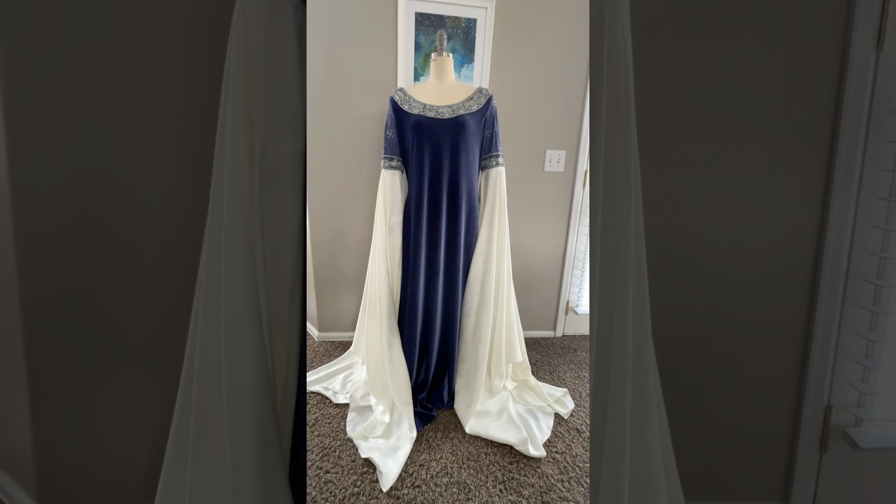Making Arwen&rsquo;s Requiem dress from The Lord of the Rings! ✨