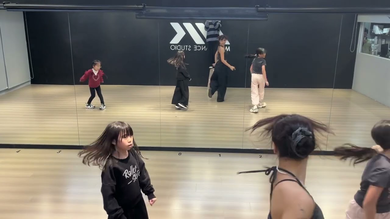 [新竹MIKI]20260314兒童街舞週六-Girls MV超新生班-一一老師 音樂1