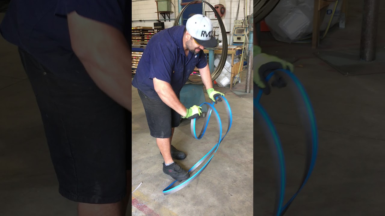 How to Fold a Bandsaw Blade (the Right Way)