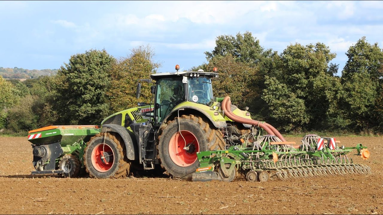Première saison pour le combiné de semis Amazone de la cuma