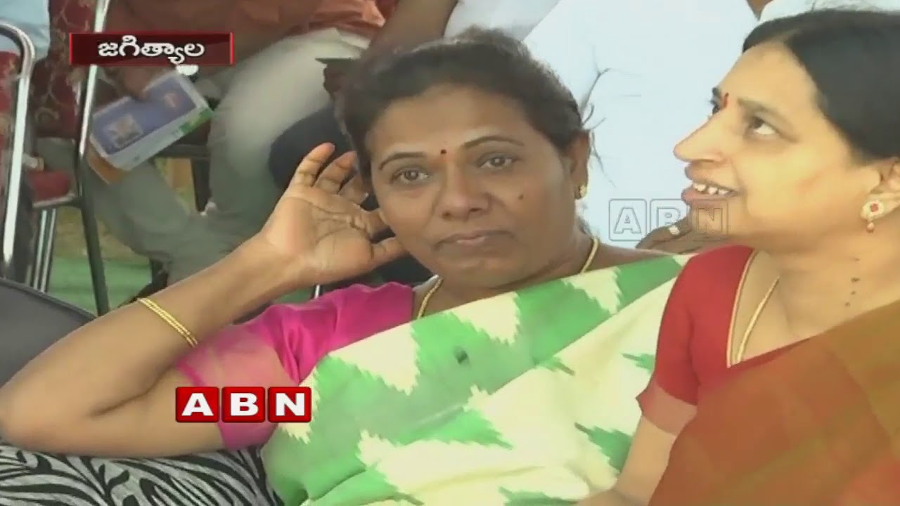 Reasons behind Tula Uma's upset at Telangana Formation Day Celebrations | Inside