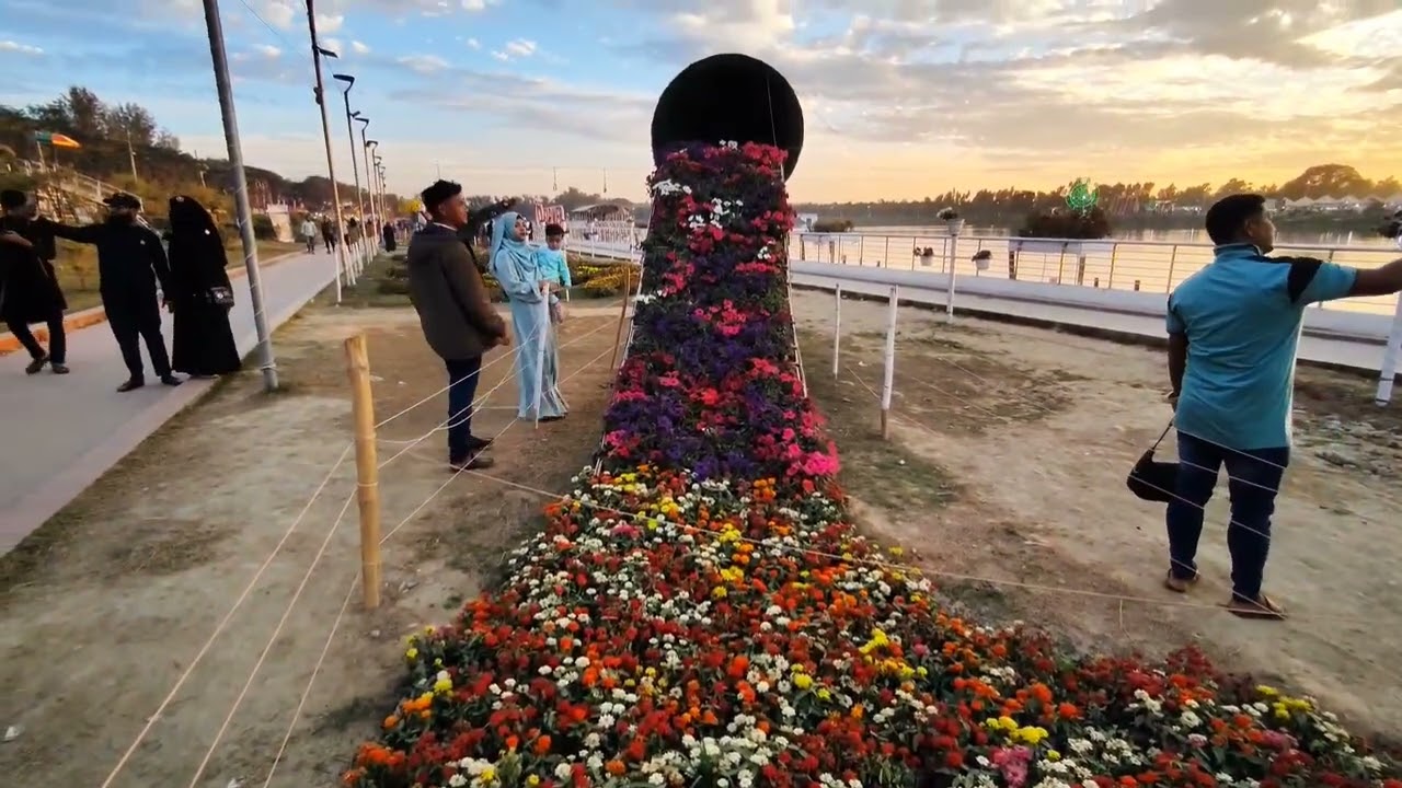 চট্টগ্রাম ডিসি পার্ক। 