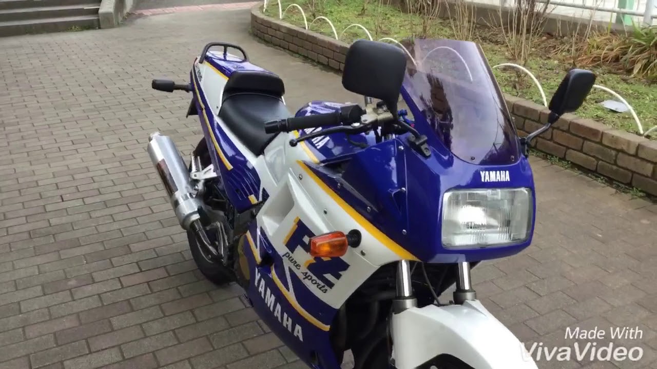 YAMAHA FZ750
