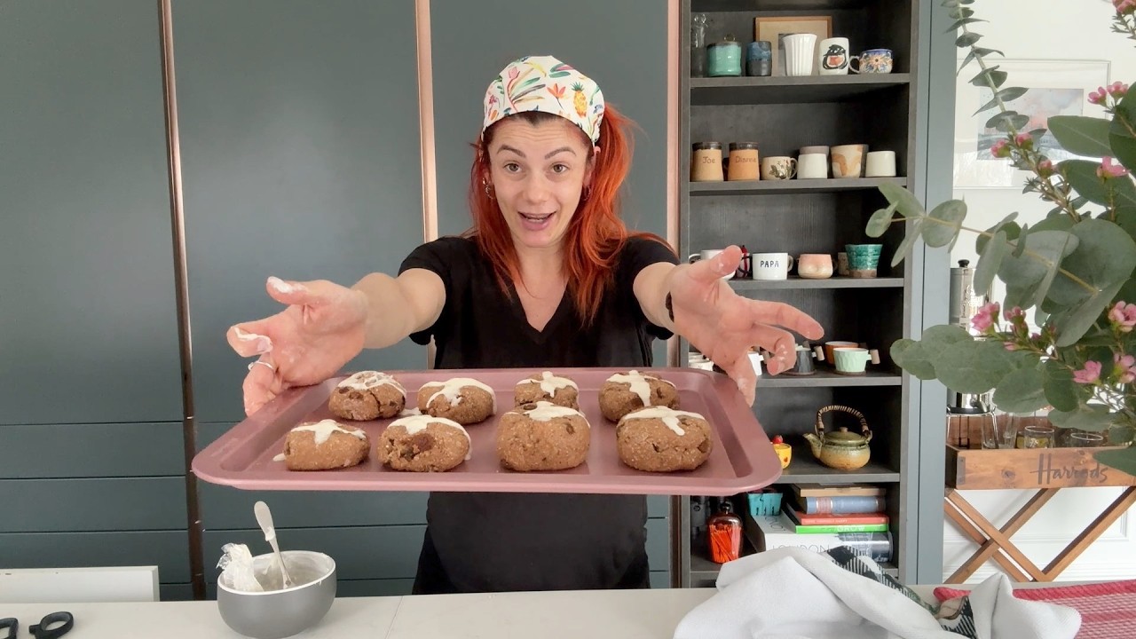 Another week pregnant, easter bake with me charity shopping and T K MAX haul.