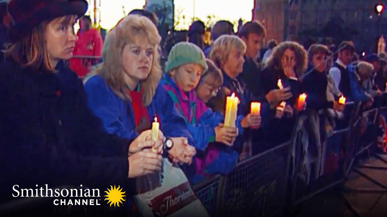 The British Grieved Princess Diana's Death Somberly 🔔 The Day We Said Goodbye | Smithsonian Channel