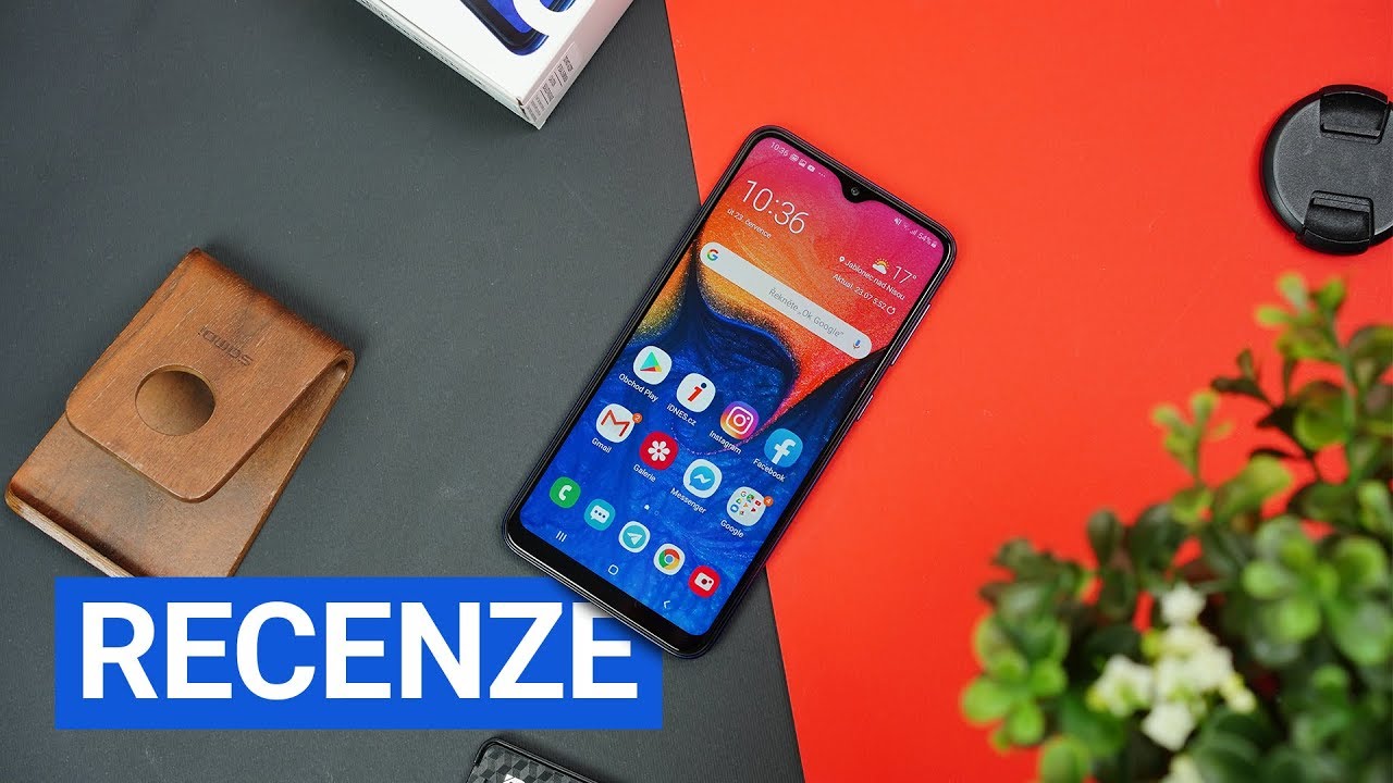 Samsung Galaxy A10 (recenze) - Kterak (ne)má vypadat levný smartphone