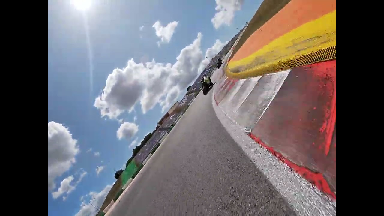 LEARNING THE PORTIMAO TRACK AND BMW S1000RR