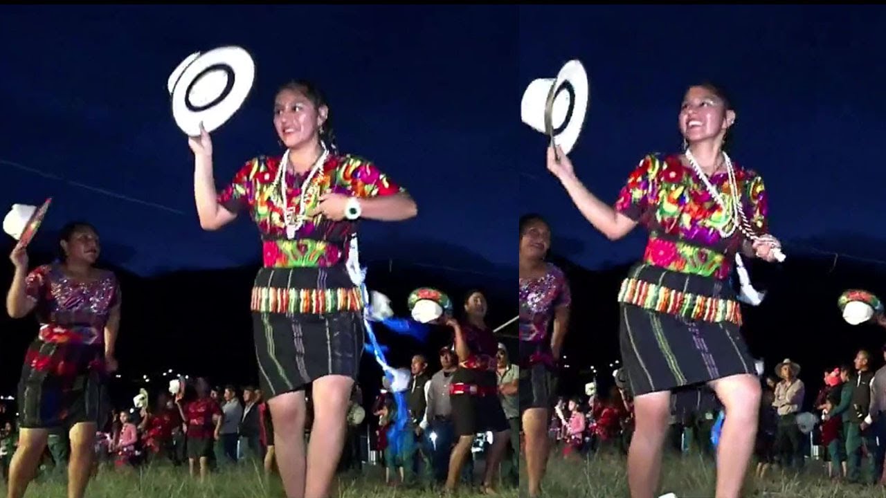 Con Este Movimiento Bailan Las Hermanitas Zúñiga Al Ritmo De Miguel Angel Tzul