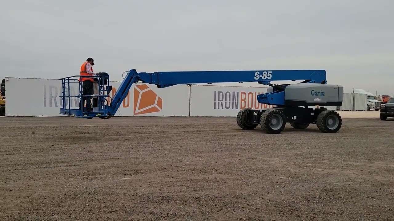 2017 GENIE S85 For Sale