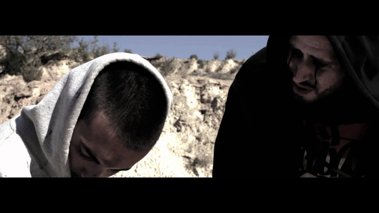 BOYOOFICIAL - I´w born in 90´s Ft. Enes (Videoclip)