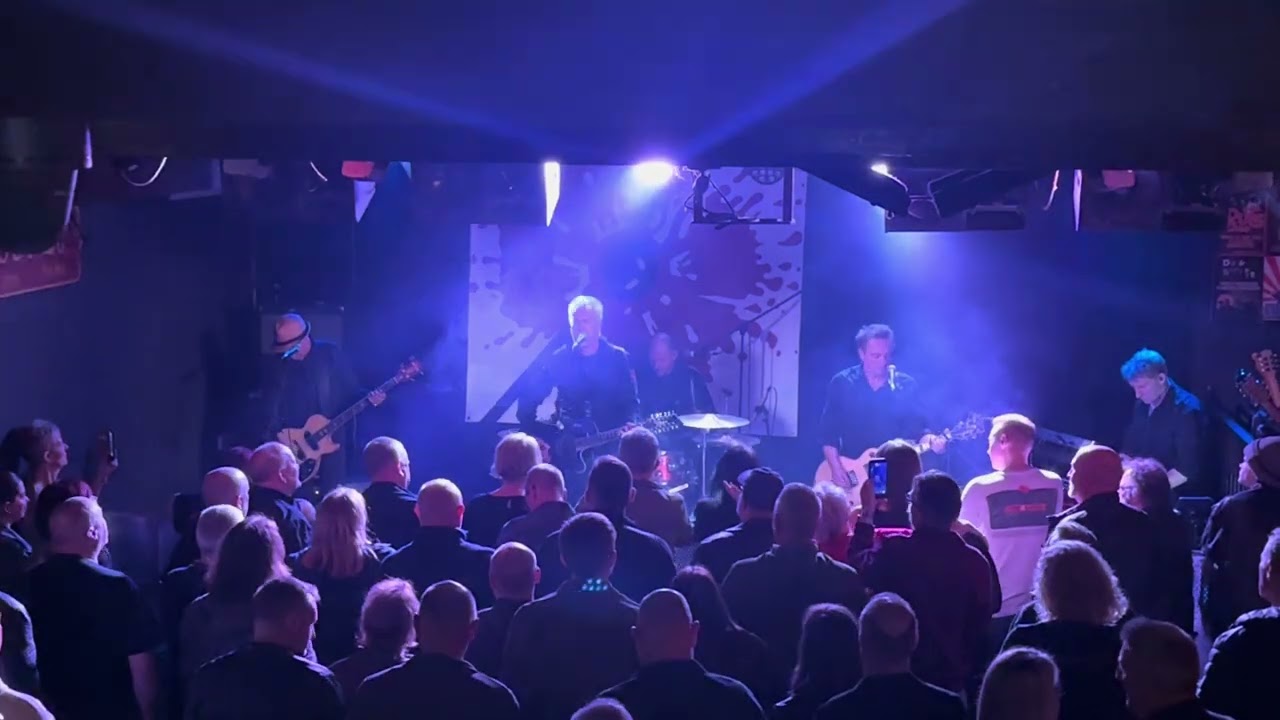 THE ALARM 2.0 &ldquo;TELL ME &ldquo; LIVE AT PJ MALLOYS 