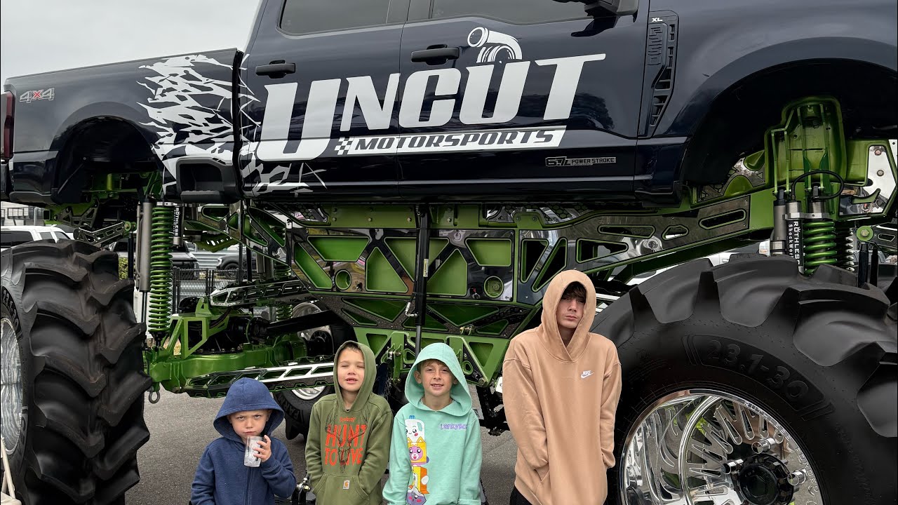Craziest Builds at Drive Throw Down Truck Show 2026🔥
