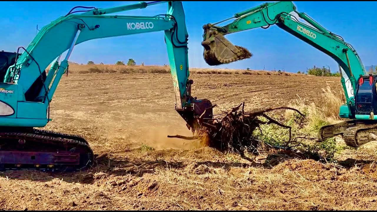 This excavator is old, but its appearance and performance are not inferior to new ones