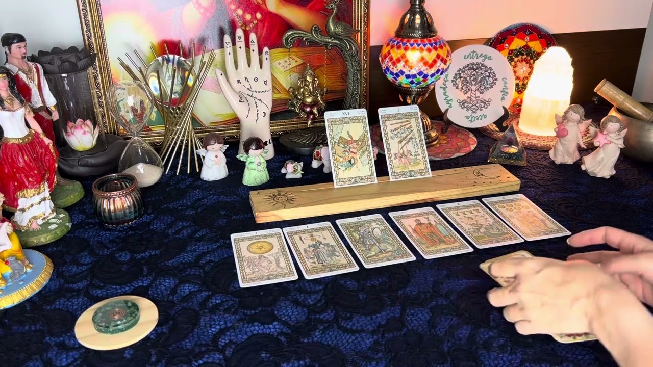 AS CARTAS REVELAM O QUE VEM PRA VOCÊ EM BREVE
