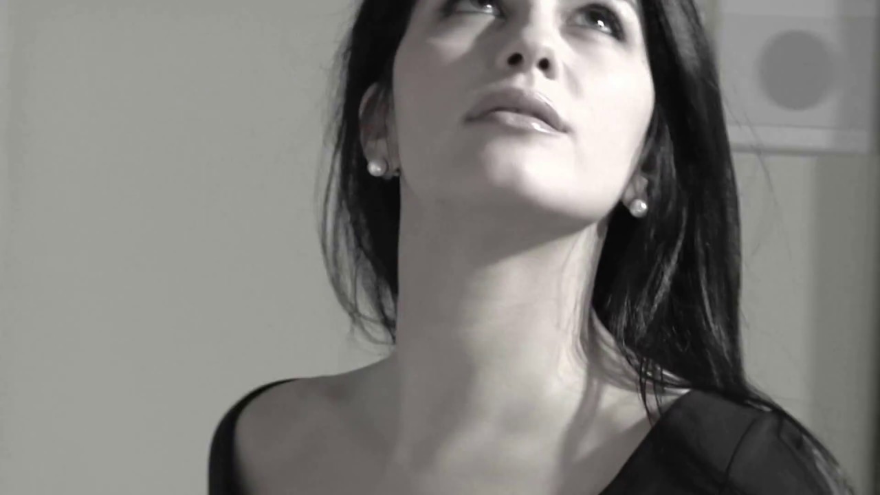 LA NOTTE / COVER BY ANGELICA VOLPI / VILLA PARIS