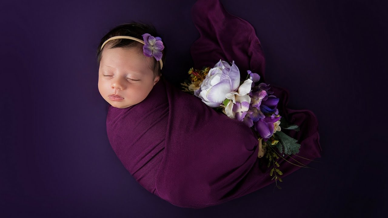 NEWBORN PHOTOGRAPHY creative photosession for a baby girl with Sacramento newborn photographer