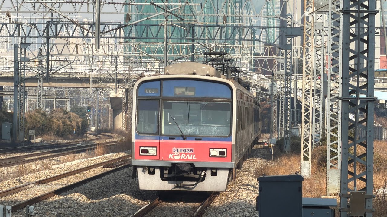 Korail Class 311000 (311B38): Geumjeong to Uiwang. 