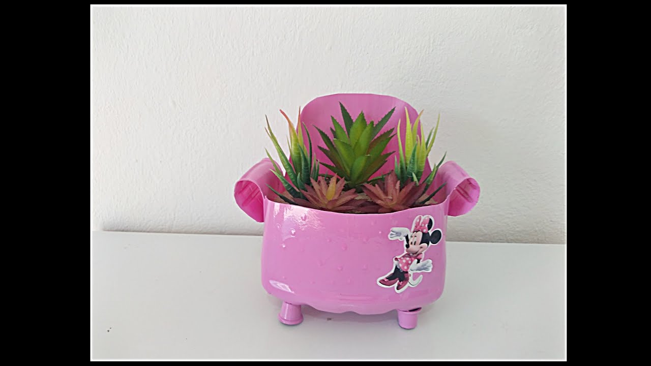 VASO POLTRONA COM GARRAFA DE SABAO