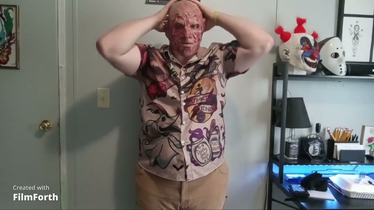 How To Put On A Latex Mask