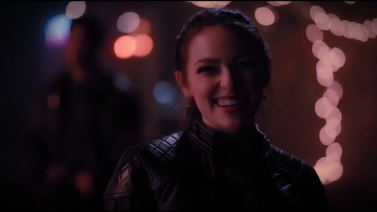 Hope Mikaelson & Cheryl Blossom| Circus