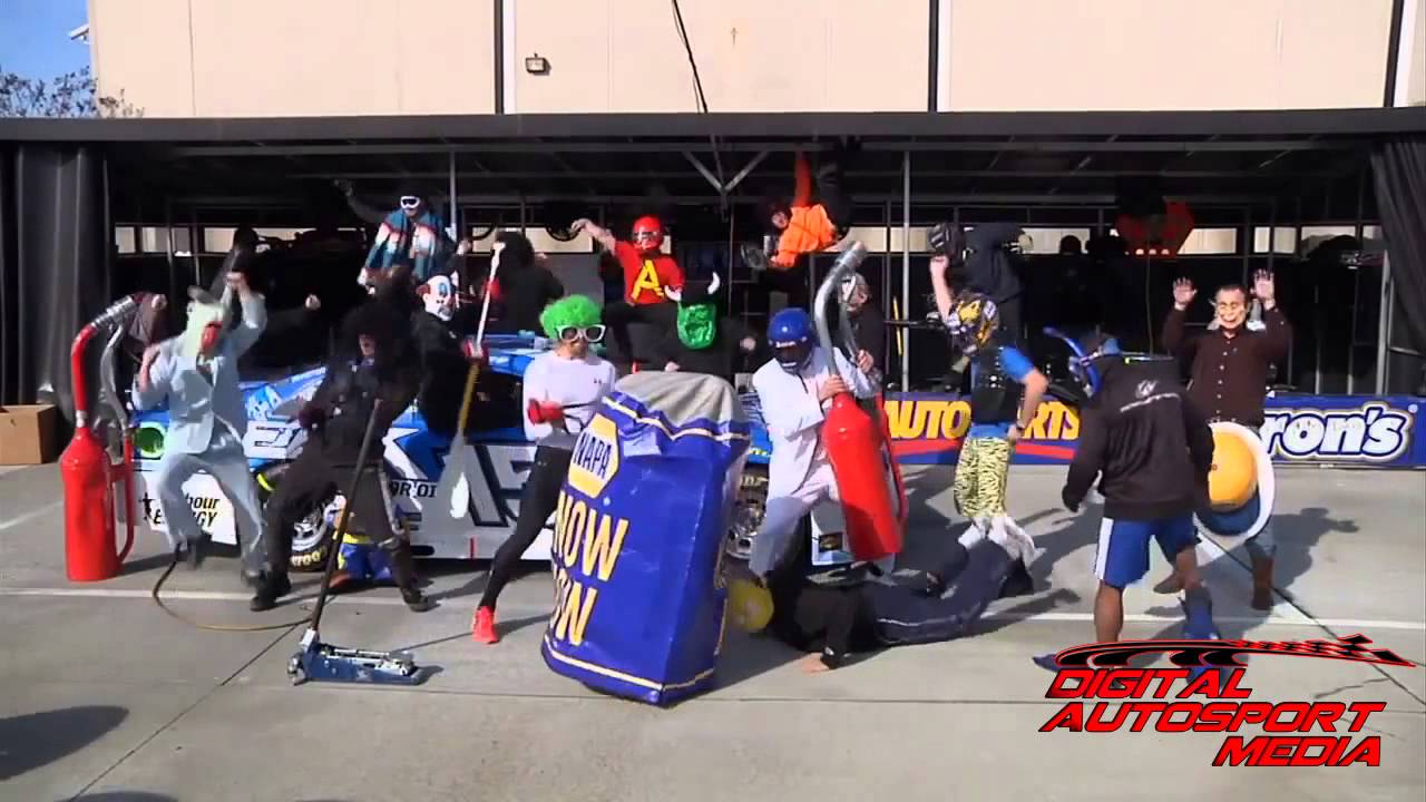 Harlem Shake (Michael Waltrip Racing Edition)