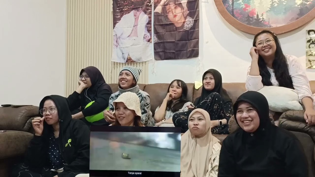 D.O x Lee Young Ji 'Small Girl' MV REACTION by MKW