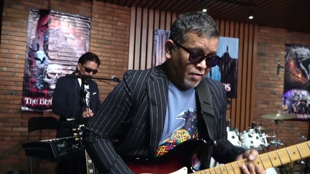 Wonderful Tonight (Eric Clapton) cover by The Black Ravens.