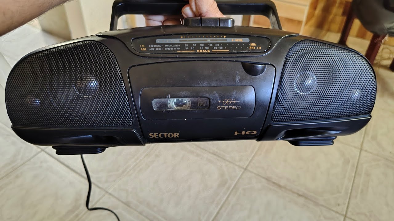 RÁDIO CASSETTE AM FM SECTOR HQ SR20073
