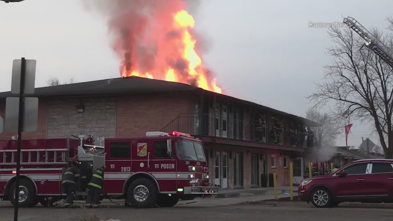 ‘I lost everything’: South suburban apartment fire displaces families, injuries firefighter 