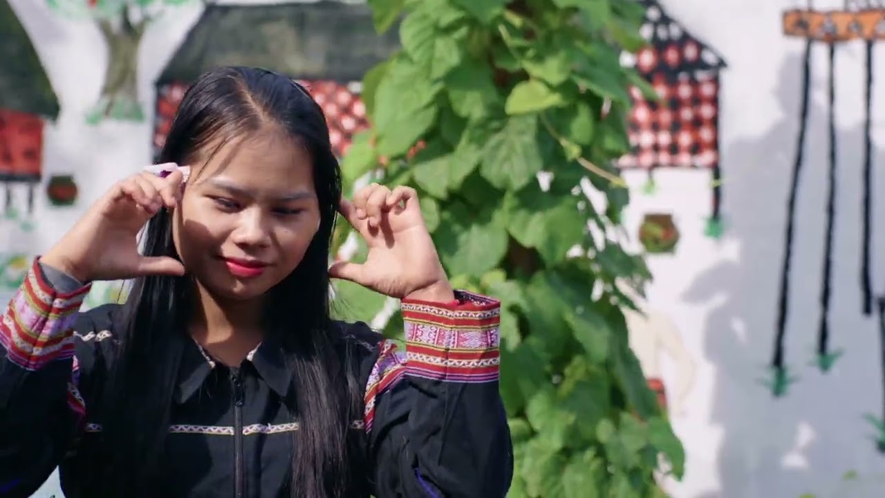Feliz Navidad desde Camboya con mis estudiantes indígenas del pueblo charae