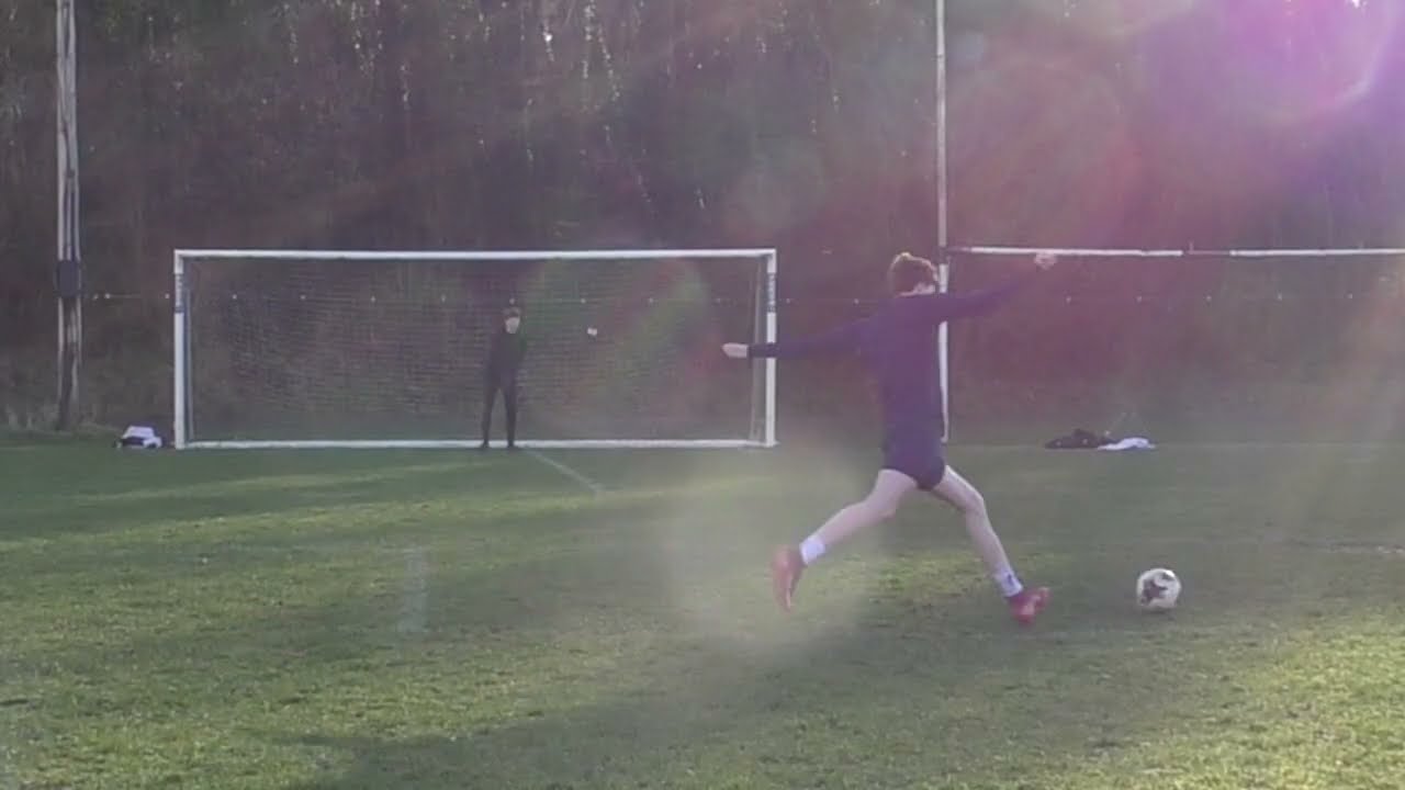 Football Session with the lads (Unbelievable goals and saves)