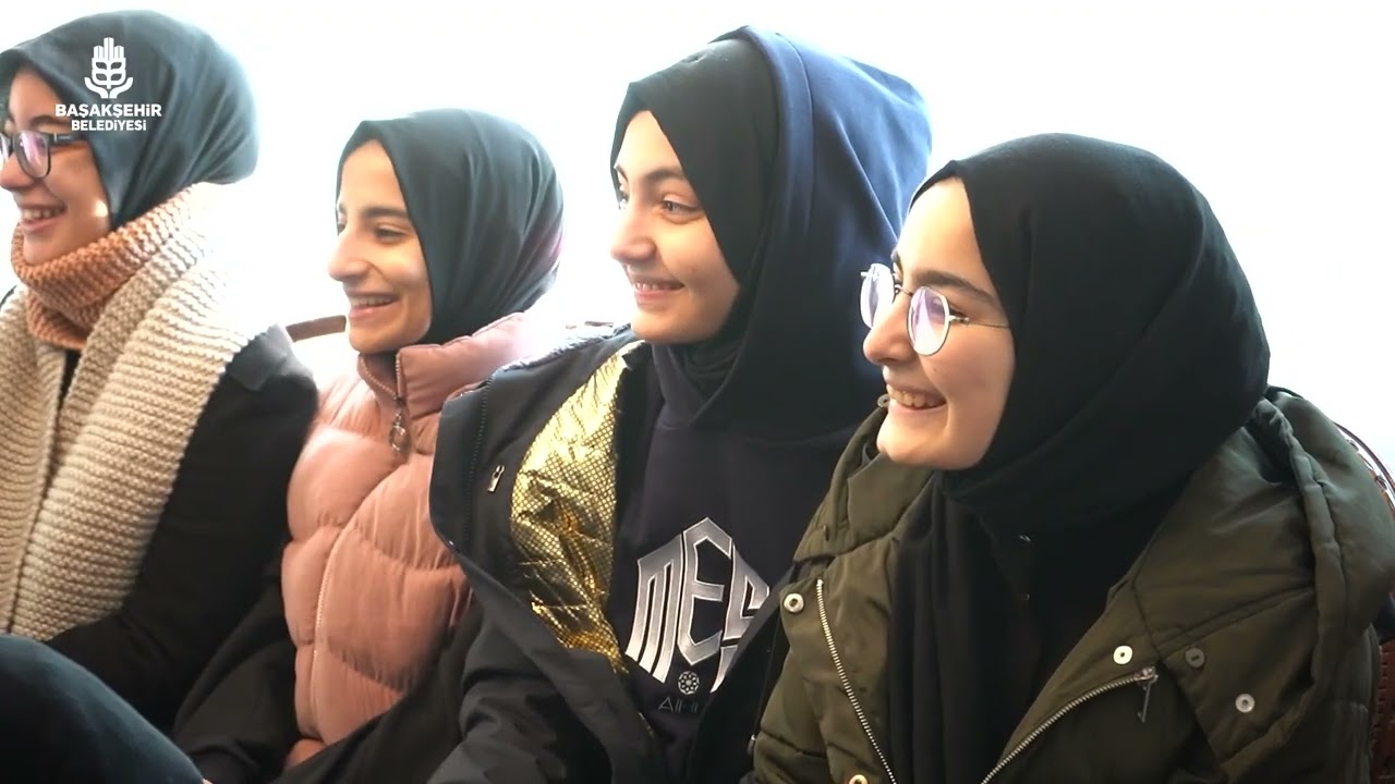 #Başakşehirli gençlerimizi komşularımızla bir araya getiriyor, komşuluk bağlarımızı güçlendiriyoruz.
