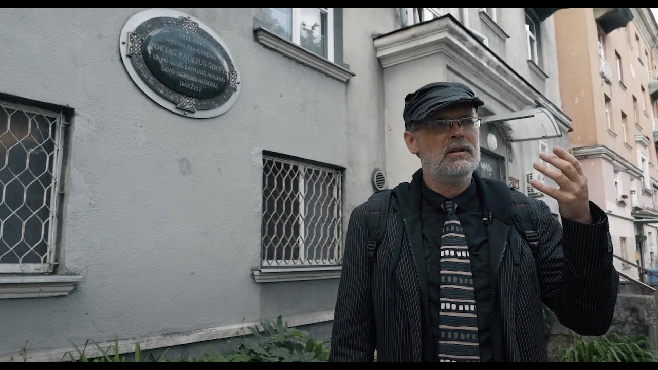 Rašytojai tarp miesto ir kaimo. Paulius Širvys